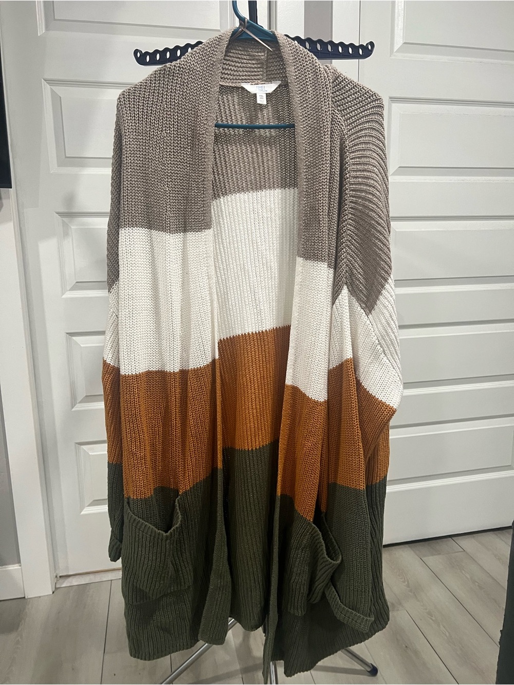 Time and Tru Colorblock Open Front Cardigan